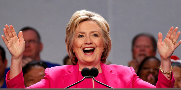 Democratic presidential contender Hillary Clinton acknowledges applause as she takes the stage to speak at the National Education Associationâs 95th Representative Assembly (RA) in Washington, U.S. July 5, 2016. REUTERS/Kevin Lamarque