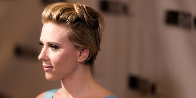 CHICAGO, IL - JUNE 30: Scarlett Johansson attends as Gene Siskel Film Center honors her with 2016 Renaissance Award at Ritz-Carlton Hotel on June 30, 2016 in Chicago, Illinois. (Photo by Daniel Boczarski/Getty Images)