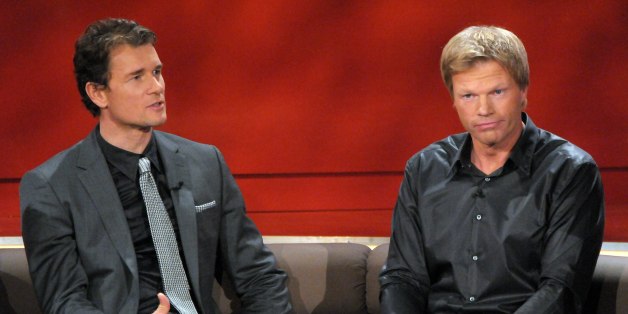 Jens Lehmann (l.) und Oliver Kahn treffen in einer TV-Show im Dezember 2008 aufeinander