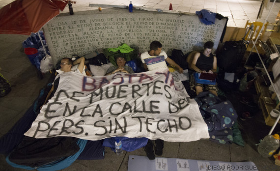 Entre cartones y sueños: la realidad de los sin techo en Madrid