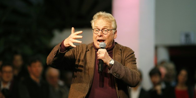 Der Grünen-Politiker Daniel Cohn-Bendit warnt nach Nizza vor Pauschalisieren der Flüchtlingsdebatte.
