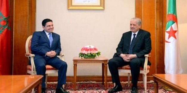 Le premier ministre algérien Abdelmalek Sellal aux côtés du ministre délégué aux Affaires étrangères Nasser Bourita