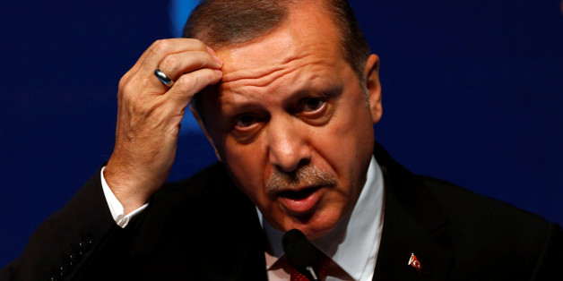 Turkish President Tayyip Erdogan talks at the closing news conference during the World Humanitarian Summit in Istanbul, Turkey, May 24, 2016. REUTERS/Murad Sezer