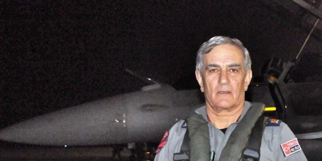 Er soll hinter dem versuchten Umsturz der Regierung in Ankara stecken: Der ehemalige Luftwaffenchef Akin Öztürk