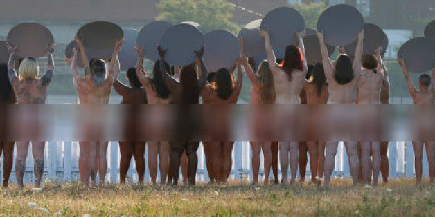 Le photographe Spencer Tunick a photographié 100 femmes nues non loin de la convention républicaine.