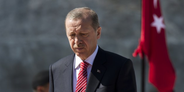 Turkish President Recep Tayyip Erdogan during a wreath-laying ceremony at the Altar de la Patria (Altar of the Motherland) in Mexico City on February 12, 2015 in the framework of his two-day visit to Mexico. AFP PHOTO/OMAR TORRES (Photo credit should read OMAR TORRES/AFP/Getty Images)
