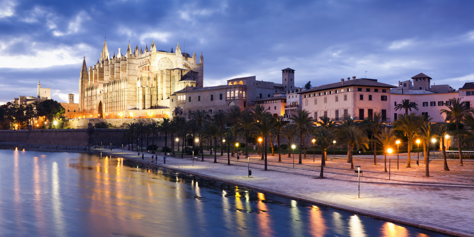 Испания пальма де майорка. Пальма де Майорка. Palma de Mallorca Испания. Майорка столица Пальма. Palma de Mallorca Испания памятники.