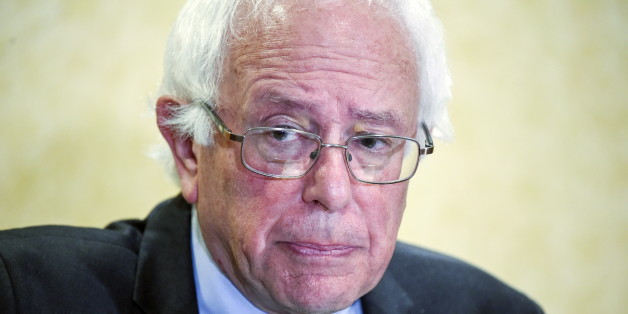 Democratic presidential candidate and U.S. Senator Bernie Sanders takes reporters questions during a news conference after he addressed the Democratic National Committee (DNC) Summer Meeting in Minneapolis, Minnesota, August 28, 2015. REUTERS/Craig Lassig