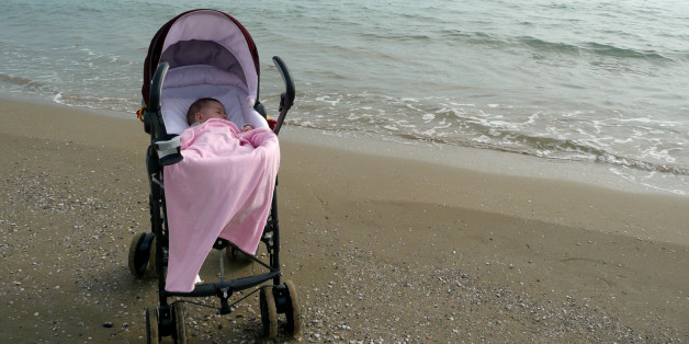 L'erreur grave à ne pas commettre avec bébé en cas de chaleur