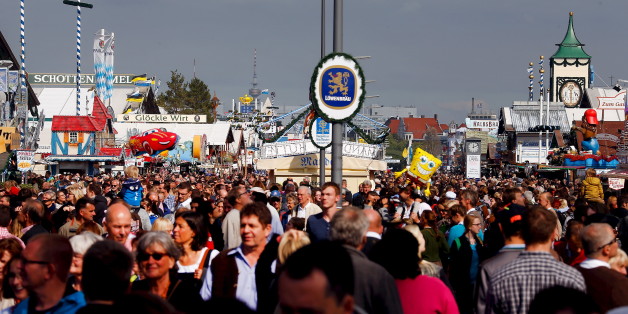 A general view shows visitors during the 182nd Oktoberfest in Munich September 27, 2015. Millions of beer drinkers from around the world will come to the Bavarian capital for the Oktoberfest, which runs until October 4, 2015. REUTERS/Michael Dalder