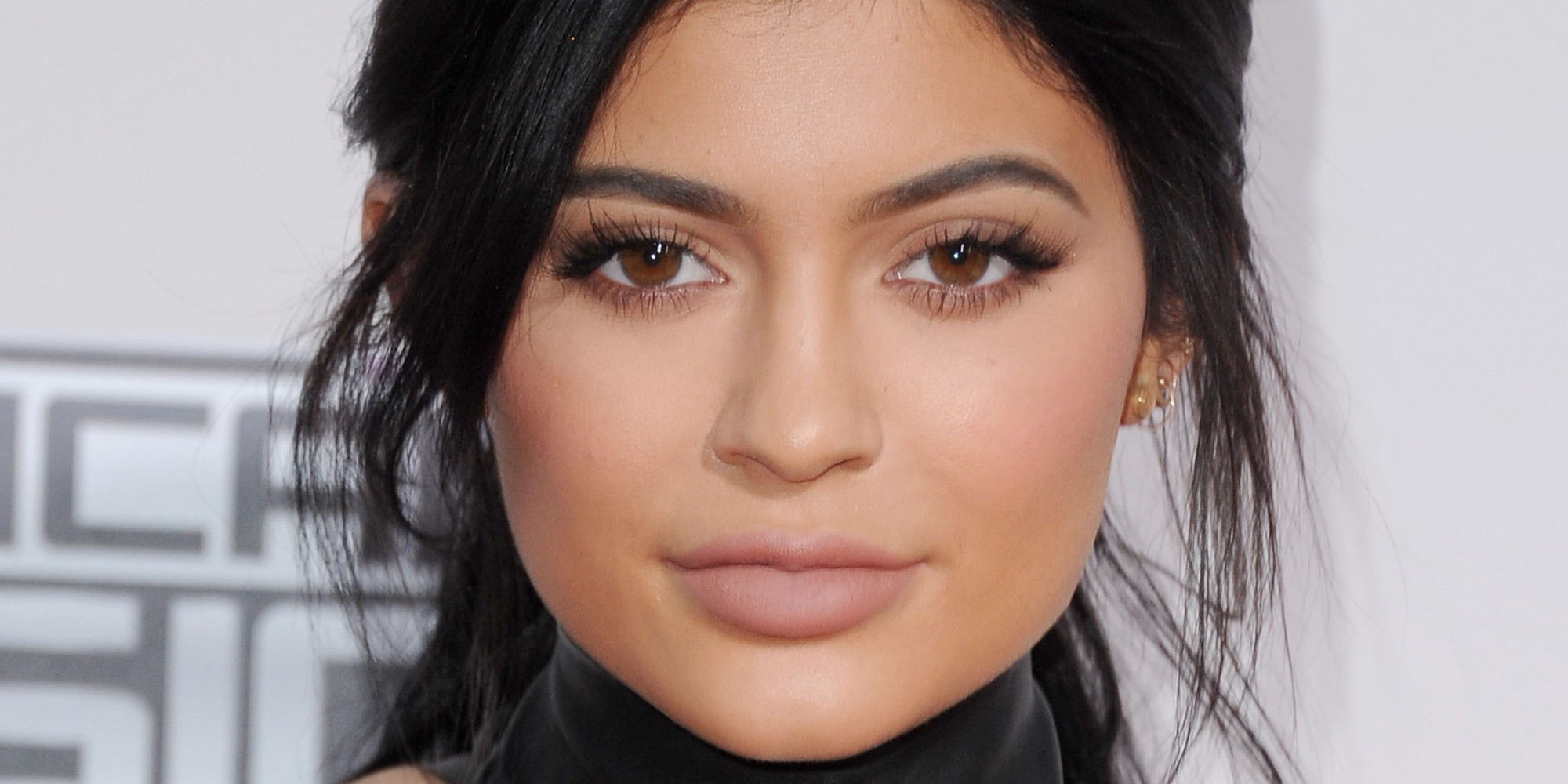 I Tried Kylie Jenners 18 Step Makeup Routine Heres What