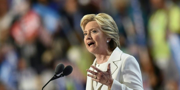 Hillary Clinton zieht als erste Frau in der Geschichte der USA in den Präsidentschaftswahlkampf
