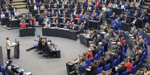 BERLIN, GERMANY - JUNE 28: German Chancellor Angela Merkel delivers a speech during a meeting on the results of the United Kingdom's EU Referendum at the German Federal Parliament (Bundestag) in Berlin, Germany on June 28, 2016. (Photo by Mehmet Kaman/Anadolu Agency/Getty Images)