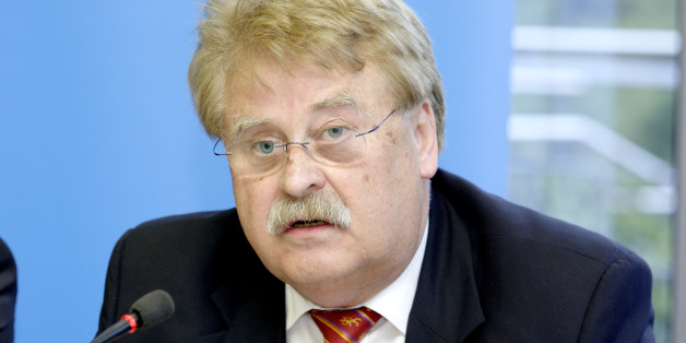 Der Europapolitiker Elmar Brok fordert im Streit um die Flüchtlingspakt mehr Gelassenheit