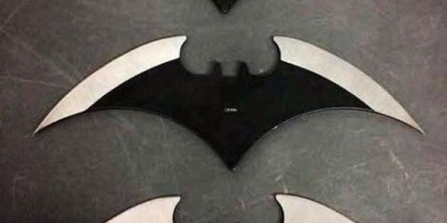Fans de Batman, la sécurité des transports américaine en a marre de voir des batarangs dans vos bagages à main