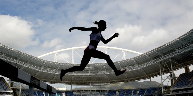 RIO DE JANEIRO, BRAZIL - MAY 14: Zulema Arenas #548 of Peru competes in the women's 3000 meter steeplechase during the Ibero American Athletics Championships - Aquece Rio Test Event for the Rio 2016 Olympics at Olympic Stadium on May 14, 2016 in Rio de Janeiro, Rio de Janeiro. (Photo by Matthew Stockman/Getty Images)