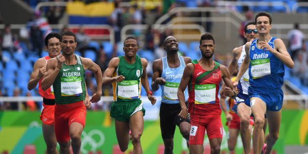 (FromL) Algeria's Taoufik Makhloufi, South Africa's Thamsanqa Jacob Rozani, Botswana's Nijel Amos, Morocco's Mostafa Smaili and Italy's Giordano Benedetti compete in the Men's 800m Round 1 heat during the athletics event at the Rio 2016 Olympic Games at the Olympic Stadium in Rio de Janeiro on August 12, 2016. / AFP / OLIVIER MORIN (Photo credit should read OLIVIER MORIN/AFP/Getty Images)