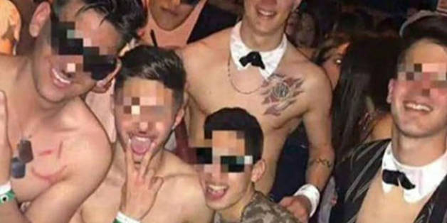 Die Jugendliche sollen eine Gruppe jüdischer Schüler im Club beleidigt haben.