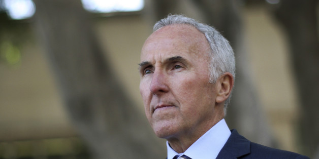 Former Los Angeles Dodgers owner Frank McCourt leaves after testifying in Bryan Stow's civil trial against him in Los Angeles, California June 13, 2014. Stow is suing the Dodgers and the team's former owner for $35 million, claiming he could have been spared a brutal beating that left him with brain damage if the team had not skimped on security spending, a lawyer for the fan told jurors on May 29, 2014. REUTERS/David McNew (UNITED STATES - Tags: SPORT BASEBALL CRIME LAW HEADSHOT)