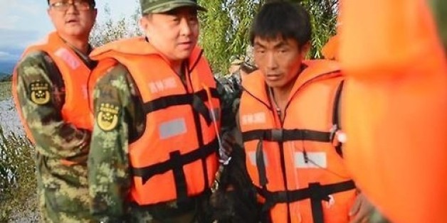 중국 구조대가 구조한 북한 주민