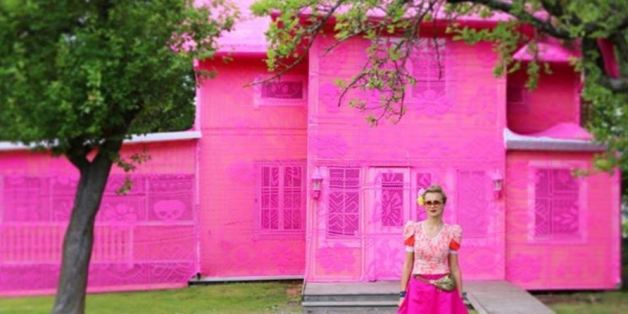 Olek s'intéressait au départ aux maisons traditionnelles de la Scandinavie.