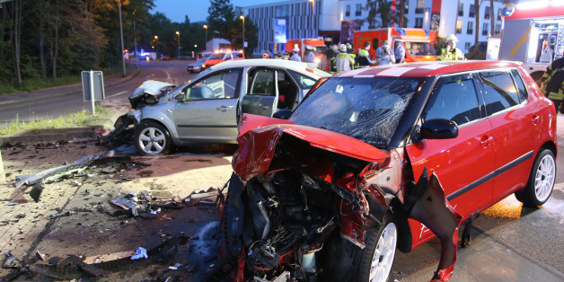 Unfall nach einem Autorennen in Hagen (Symbolfoto)