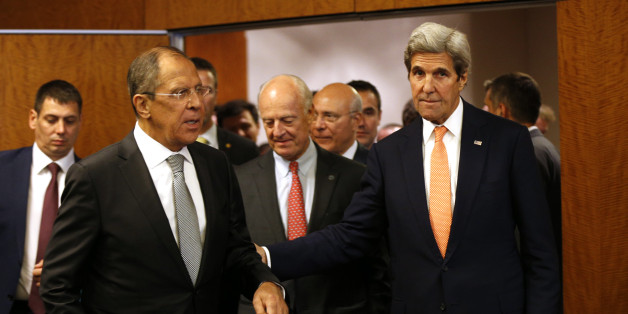 Le secrétaire d'Etat américain John Kerry et le ministre des Affaires Etrangères Sergueï Lavrov à Genève le 9 septembre 2016