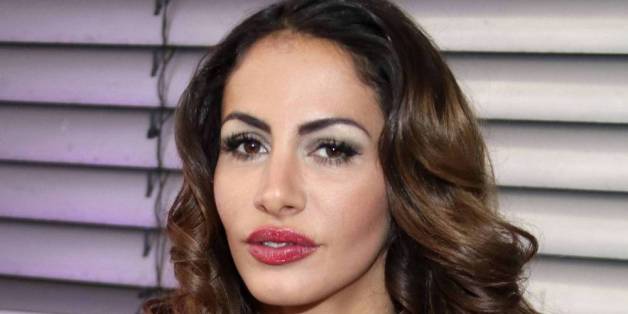 Model Janina Youssefian