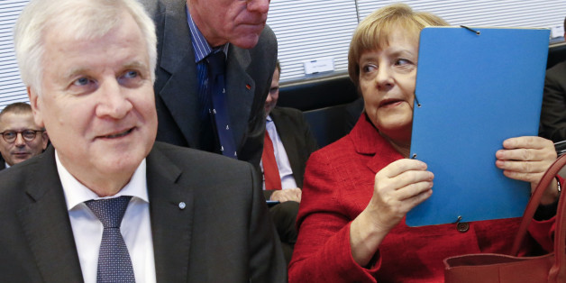 Kanzlerin Angela Merkel und CSU-Chef Seehofer können das Streiten nicht lassen