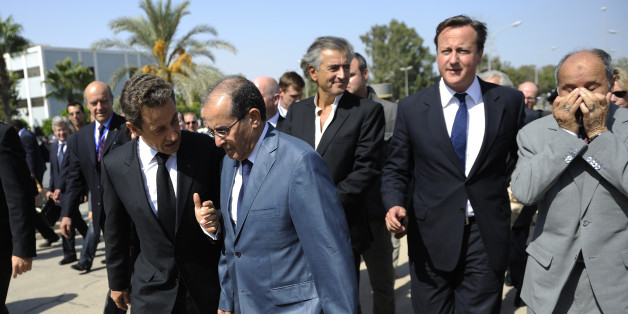 Nicolas Sarkozy ,David Cameron et Bernard-Henri Levy à Tripoli le15 septembre 2011