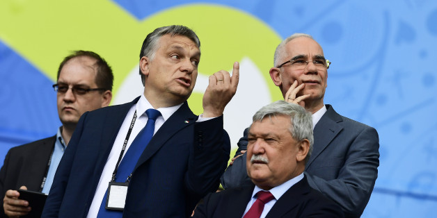 Ungarns Premier Viktor Orban (l) Zoltan Balog (r)