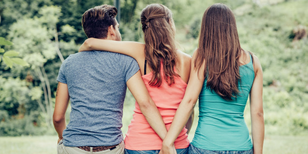 11 versteckte Anzeichen, dass dein Partner dich bald betrügen wird.