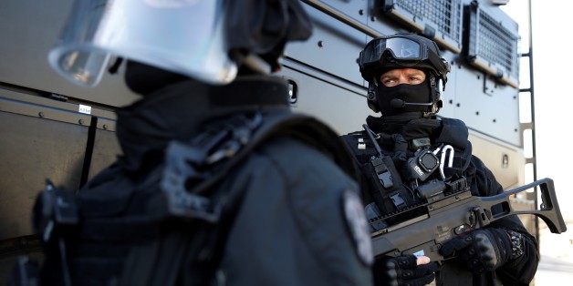 Des policiers de la BRI à Paris en mai 2016.