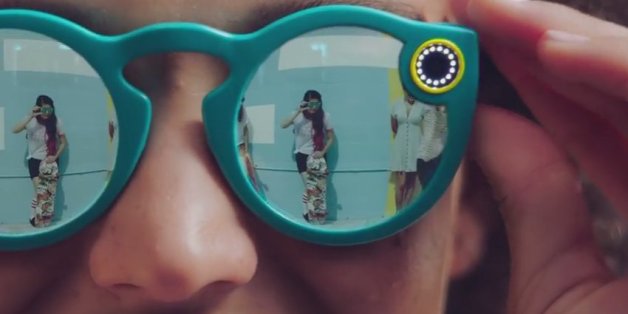 Snapchat lance ses lunettes "Spectacles", son premier produit physique