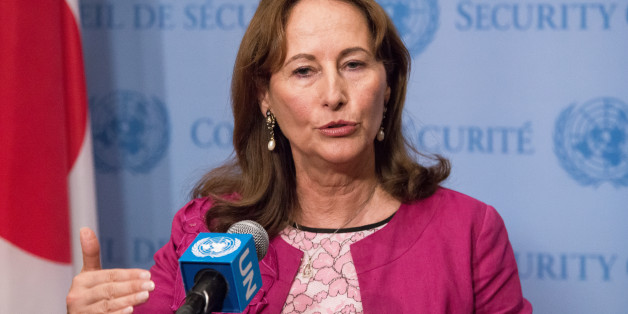 UN HEADQUARTERS, NEW YORK, NY, UNITED STATES - 2016/07/20: Ségolène Royal speaks with the press following a brief meeting with the UN Secretary-General. COP21 President and French Minister of Environment, Energy and Marine Affairs Ségolène Royal spoke with the press regarding the Global Climate Agreement and efforts to ensure that the accord enters into force, at UN Headquarters in New York City. (Photo by Albin Lohr-Jones/Pacific Press/LightRocket via Getty Images)