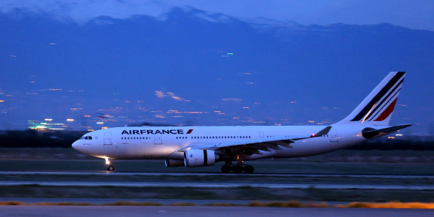 An Air France airliner arrives at the Imam Khomeini international airport in the Iranian capital Tehran on April 17, 2016.
The first Air France flight between Paris and Tehran for eight years landed in the Islamic republic's capital, bearing French Transport Minister Alain Vidalies and a business delegation. / AFP / ATTA KENARE (Photo credit should read ATTA KENARE/AFP/Getty Images)