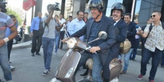 Quand Ilyas El Omari s'inspire de la campagne François Hollande