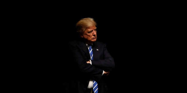 Republican presidential nominee Donald Trump holds a rally with supporters in Council Bluffs, Iowa, U.S. September 28, 2016. REUTERS/Jonathan Ernst TPX IMAGES OF THE DAY