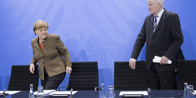 Seehofer schickt Kampfansage an Merkel: "Wir brauchen den CSU-Chef in Berlin"
