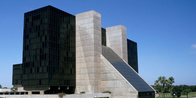 Le ciel s'éclaircit pour les établissements publics marocains