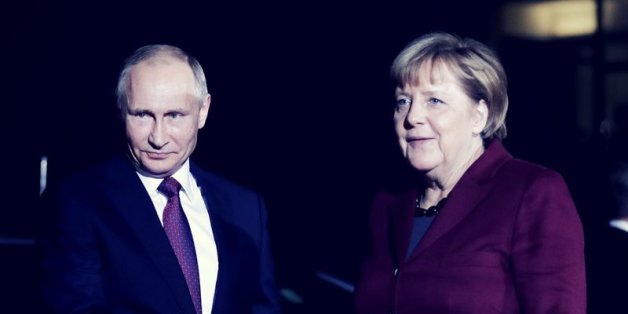 Putin in Berlin: Schon die Begrüßung zeigte, wie angespannt die Lage ist