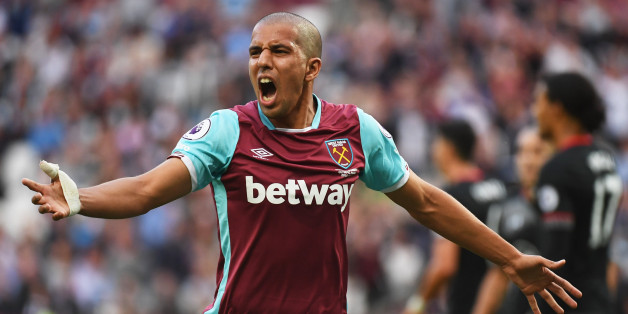 LONDON, ENGLAND - SEPTEMBER 25: Sofiane Feghouli of West Ham United appeals for a penalty during the Premier League match between West Ham United and Southampton at London Stadium on September 25, 2016 in London, England. (Photo by Mike Hewitt/Getty Images)