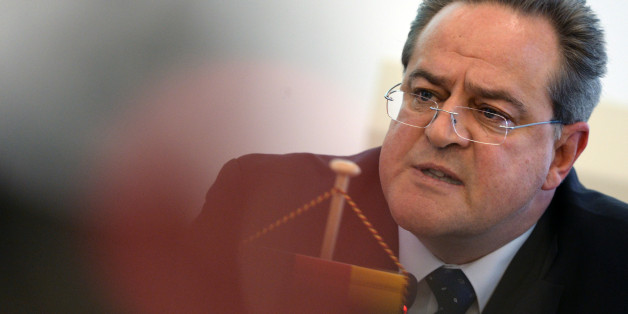 In der Silversternacht von Köln mussten Beamte Verdächtige wieder laufen lassen, sagt Bundespolizeipräsident Dieter Romann