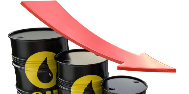 3D image showing graph of decreasing oil prices in the design of the information related to the economy