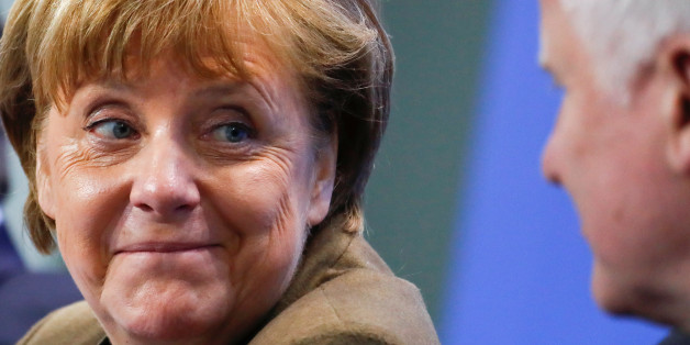 CDU kritisiert Merkels Fehlen beim CSU-Parteitag: "Falsches Zeichen" (EXKLUSIV)