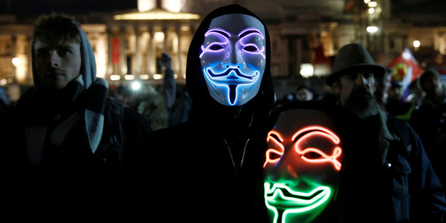 Beim Million Mask March in London wurden Dutzende Demonstranten festgenommen
