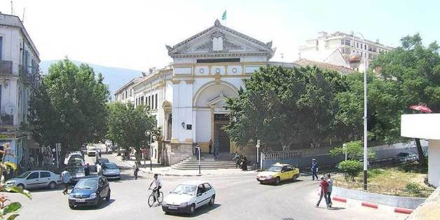 Une vue du palais de justice de Annaba