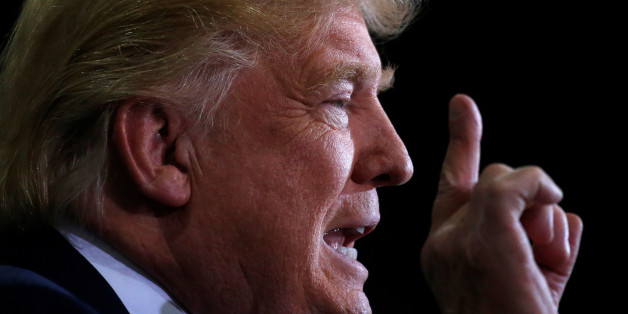 Republican presidential nominee Donald Trump appears at a campaign rally in Boulder, Colorado, U.S. November 5, 2016. REUTERS/Carlo Allegri