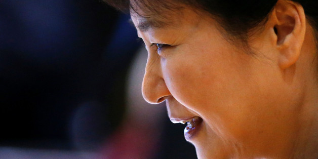 South Korea's President Park Geun-hye smiles as she attends the ASEAN plus South Korea meeting during ASEAN Summit in Vientiane, Laos September 7, 2016. REUTERS/Soe Zeya Tun