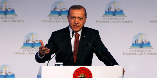Turkish President Tayyip Erdogan delivers a speech during the International Istanbul Law Congress in Istanbul, Turkey, October 17, 2016. REUTERS/Murad Sezer